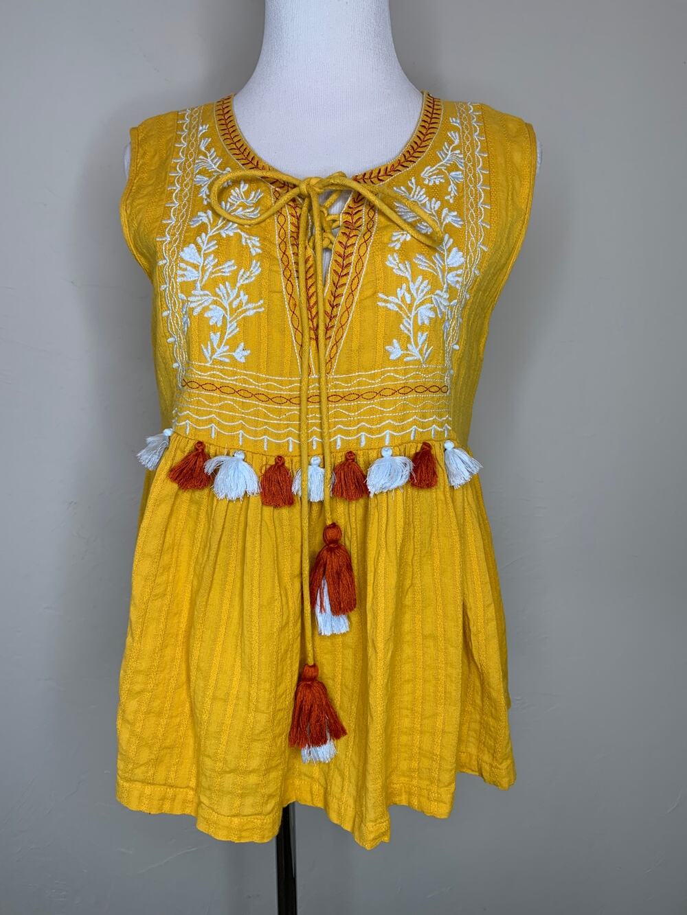 THML Gold Cotton Boho Top Tassels Tie Sz Medium Casual